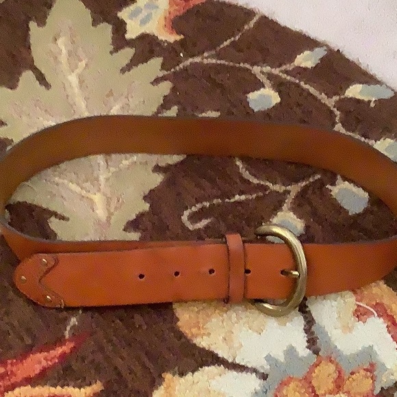 J. Crew Accessories - Beautiful Italian Leather Belt by J. Crew 🤎🤎🤎
